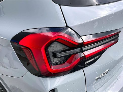 Used 2023 BMW X3 sDrive30i w/ M Sport Package image 27