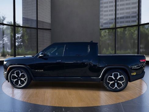 Used 2022 Rivian R1T Launch Edition image 5
