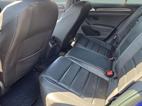 Used 2018 Volkswagen Golf R DCC & Navigation 4Motion image 30