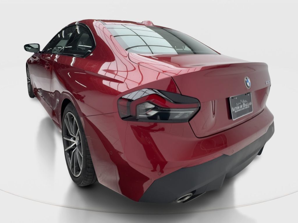 Used 2025 BMW 230i Coupe RWD image 10