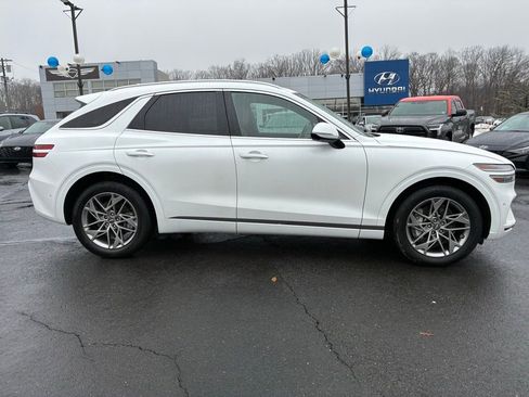 Used 2023 Genesis GV70 2.5T w/ Advanced Package image 8