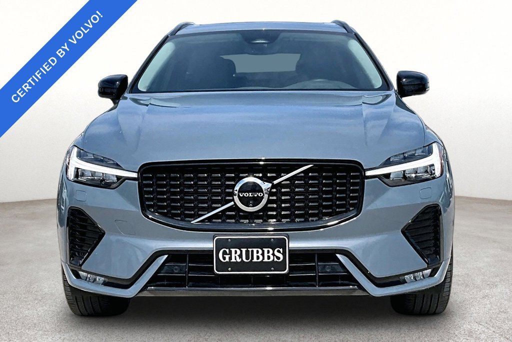 Certified 2024 Volvo XC60 B5 Plus w/ Climate Package AWD/4WD image 3