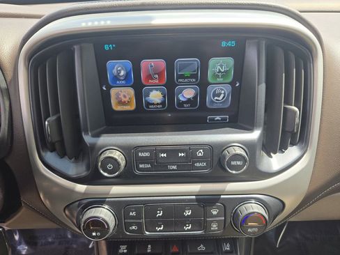 Used 2017 GMC Canyon SLT w/ Driver Alert Package AWD/4WD image 23