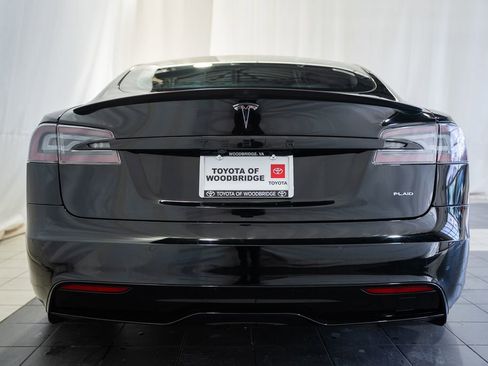 Used 2022 Tesla Model S Plaid image 5