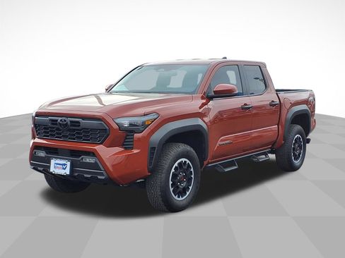 Used 2025 Toyota Tacoma TRD Off-Road w/ TRD Off Road Upgrade Package image 21