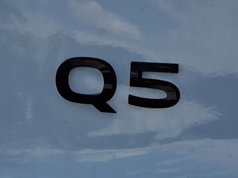 Used 2025 Audi Q5 Premium Plus w/ Premium Plus AWD/4WD image 33