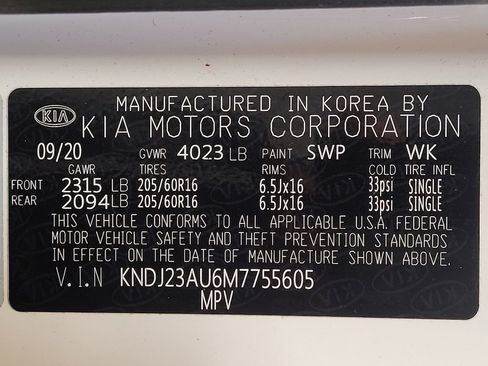 Used 2021 Kia Soul LX FWD image 33