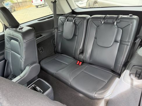 Used 2025 Lincoln Aviator Reserve w/ Equipment Group 201A AWD/4WD image 13