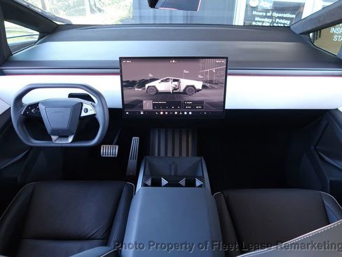 Used 2024 Tesla Cybertruck AWD Crew Cab image 37