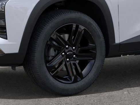 New 2026 Chevrolet Trax ACTIV w/ Sunroof Package image 9
