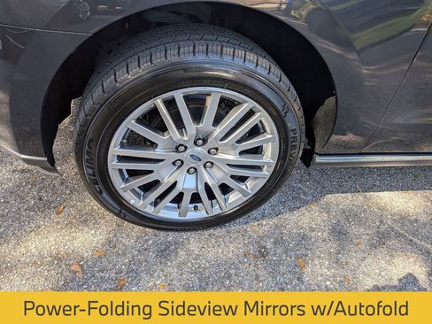 Used 2023 Ford Expedition Limited image 36