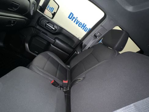 Used 2024 Chevrolet Silverado 2500 Custom w/ Custom Convenience Package image 34