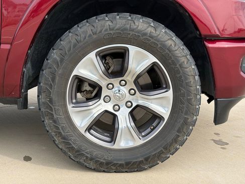 Used 2022 RAM 1500 Laramie w/ Sport Appearance Package image 10