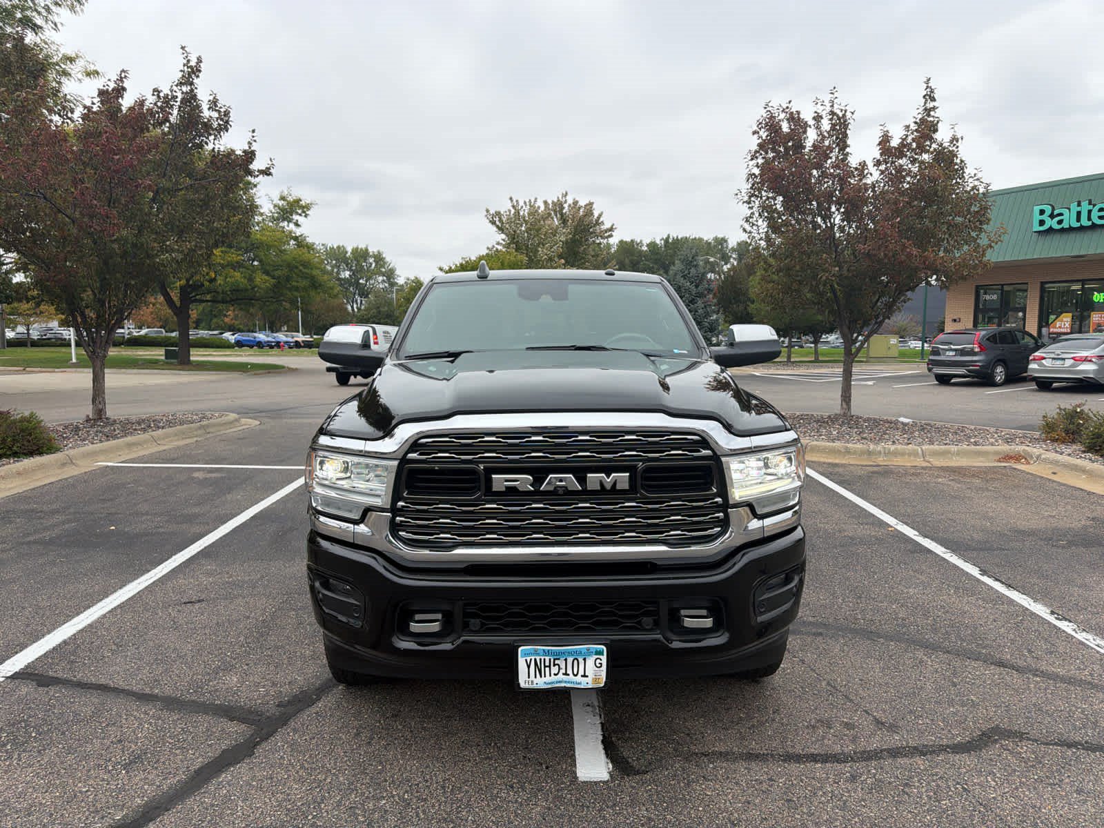 Used 2019 RAM 3500 Limited AWD/4WD image 3