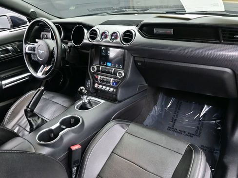 Used 2019 Ford Mustang GT Premium w/ GT Performance Package RWD image 15