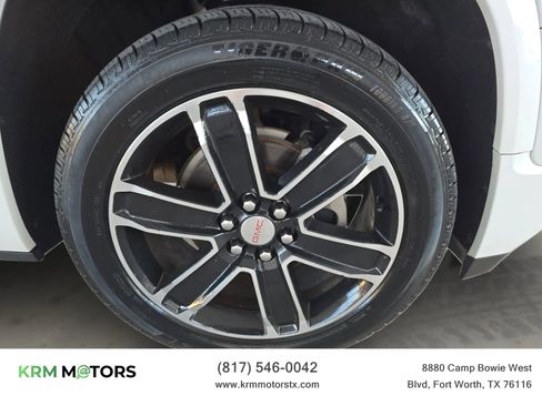 Used 2019 GMC Acadia Denali w/ Technology Package image 30