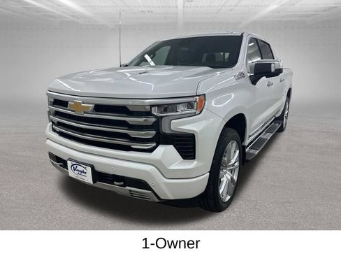 Used 2024 Chevrolet Silverado 1500 High Country w/ Technology Package AWD/4WD image 7