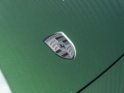 New 2026 Porsche Macan Turbo Electric AWD/4WD image 45