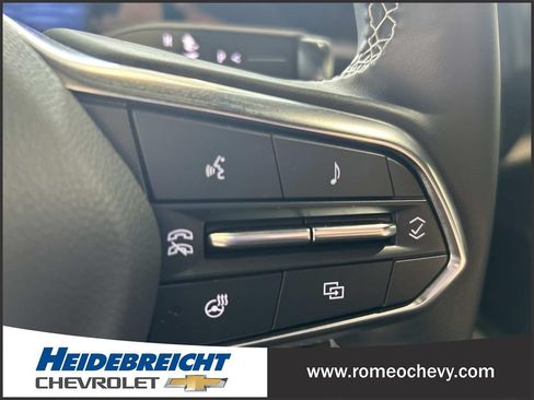 Used 2024 Chevrolet Blazer EV LT AWD/4WD image 20