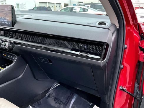 Used 2025 Honda CR-V EX-L image 18