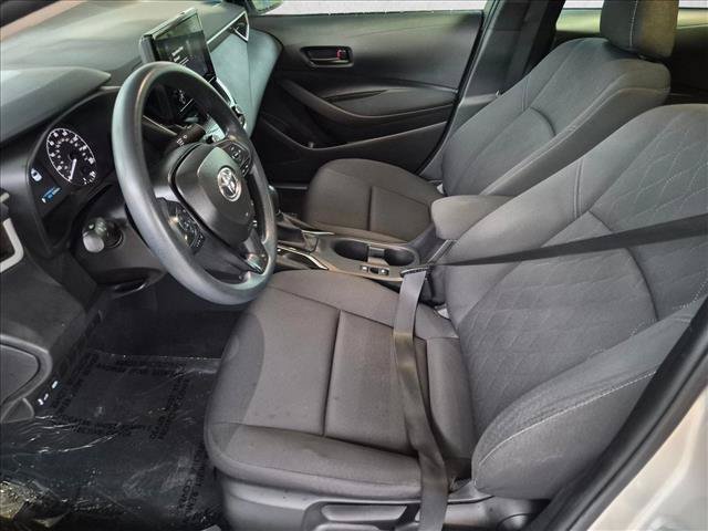 Used 2025 Toyota Corolla LE FWD image 14