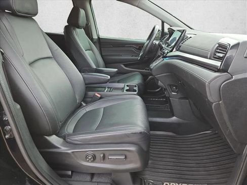 Used 2021 Honda Odyssey Touring image 23