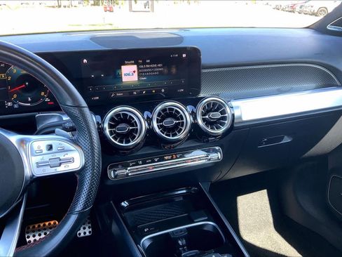 Used 2023 Mercedes-Benz GLB 35 AMG AMG GLB 35 image 7