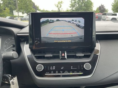 Certified 2024 Toyota Corolla LE FWD image 18