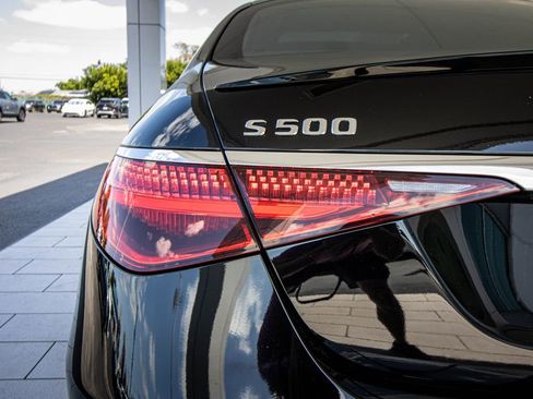 Used 2023 Mercedes-Benz S 500 4MATIC image 16