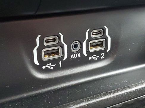 Used 2021 RAM 1500 Big Horn image 21