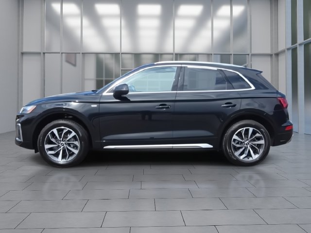 Used 2023 Audi Q5 2.0T Premium w/ Convenience Package AWD/4WD image 5