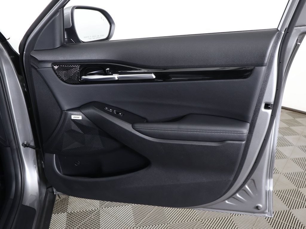 Used 2024 Kia Seltos SX w/ SX Sunroof Package AWD/4WD image 27