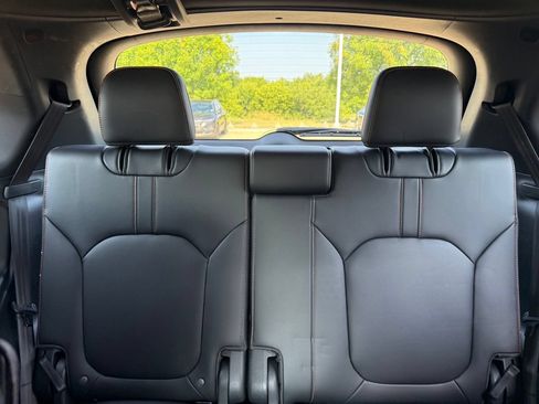 Used 2023 Honda Pilot TrailSport image 21