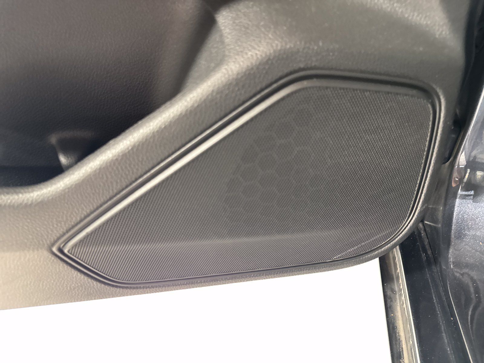 Used 2025 Honda Civic Sport image 17