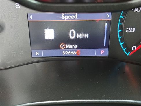 Used 2022 Chevrolet Colorado Z71 w/ Trail Boss Package image 28