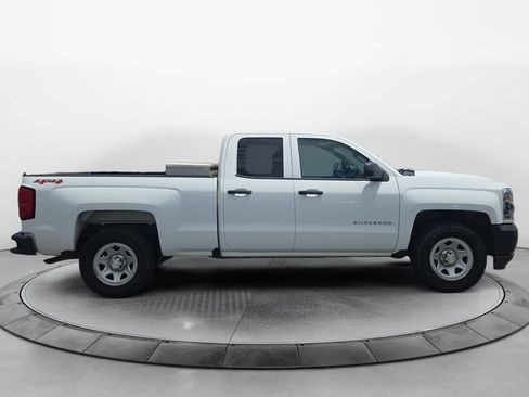 Used 2019 Chevrolet Silverado 1500 W/T w/ WT Convenience Package AWD/4WD image 6