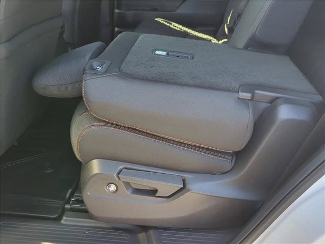 New 2026 Honda Pilot Sport image 4