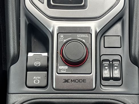 Used 2021 Subaru Forester Premium AWD/4WD image 18