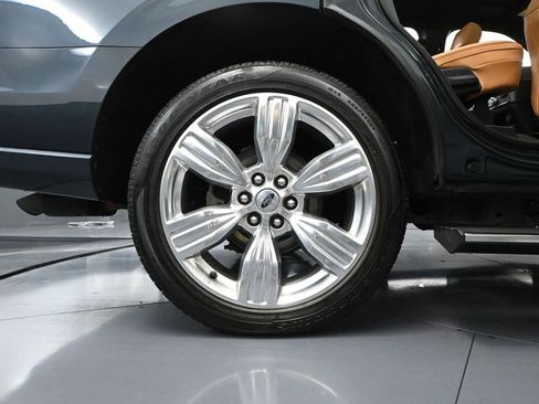 Used 2023 Ford Expedition Platinum image 14