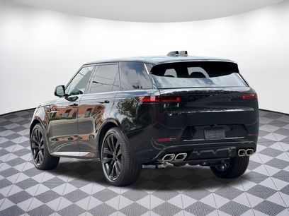 New 2026 Land Rover Range Rover Sport Dynamic SE