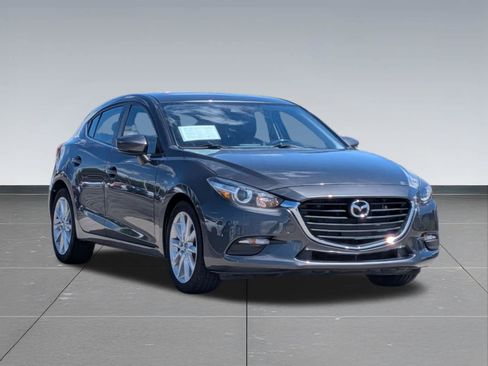 Used 2017 MAZDA MAZDA3 Touring FWD image 7