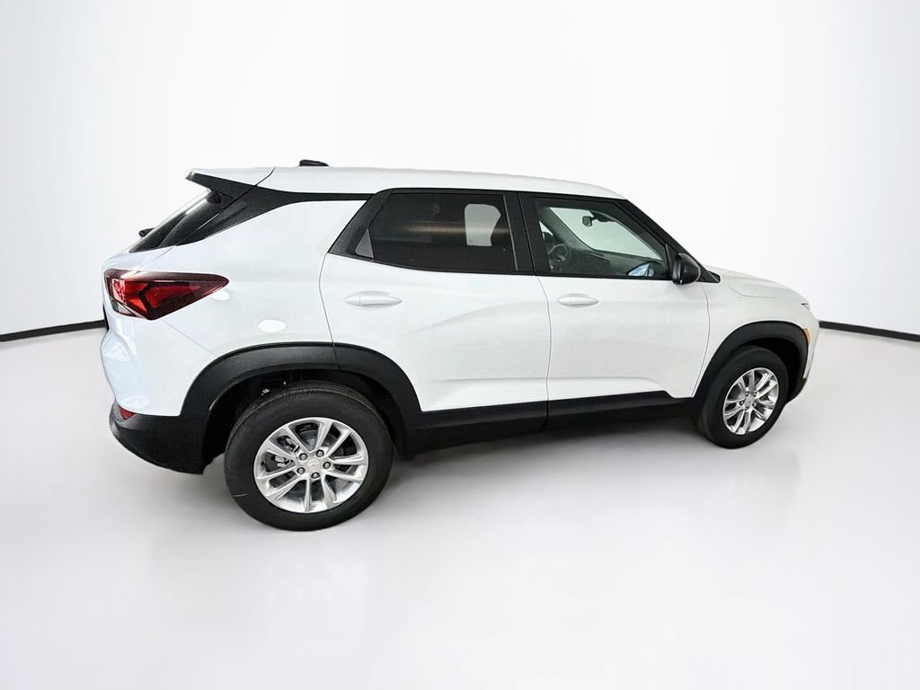 New 2026 Chevrolet TrailBlazer LS w/ LS Convenience Package AWD/4WD image 4