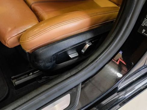 Used 2018 BMW 540i image 34