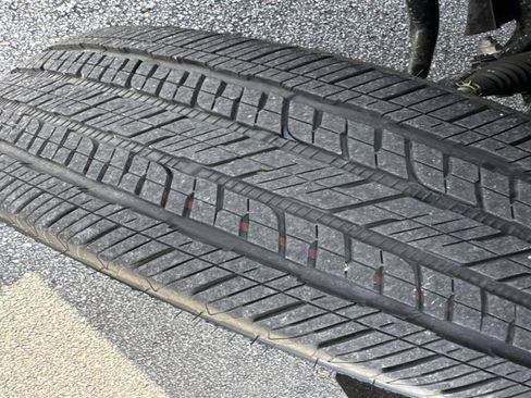 Used 2025 Toyota Tundra Limited image 31