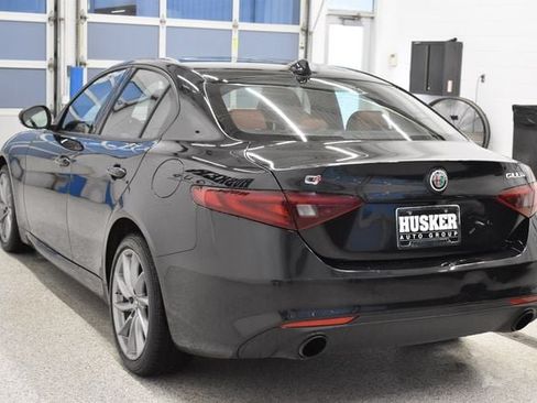 Used 2023 Alfa Romeo Giulia Sprint AWD/4WD image 10