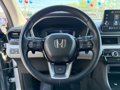 Used 2023 Honda Pilot Elite image 24