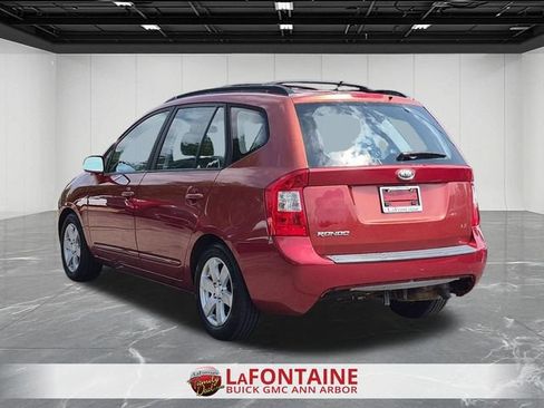 Used 2008 Kia Rondo LX FWD image 6