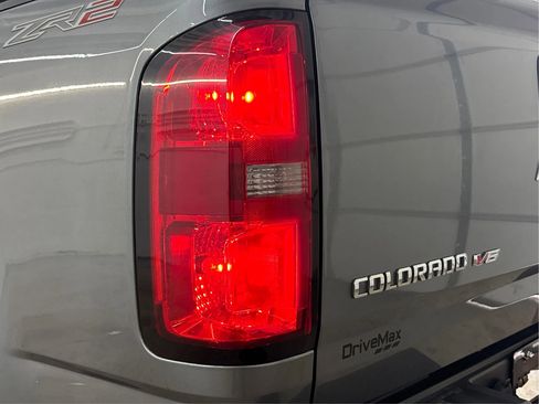 Used 2018 Chevrolet Colorado ZR2 image 33