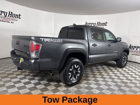 Used 2020 Toyota Tacoma TRD Off-Road w/ Technology Package image 6