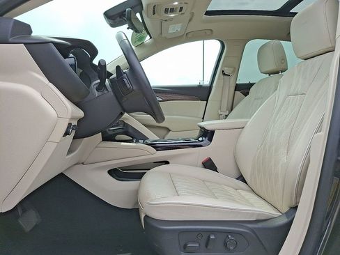 Used 2021 Buick Envision Avenir w/ Technology Package II image 14